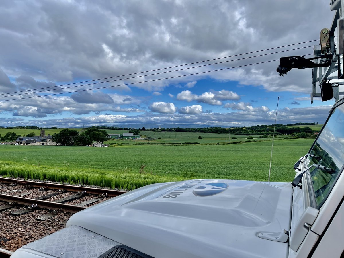 A perfect day spraying north of the boarder at <a href="/bonessrailway/">Bo’ness & Kinneil Railway</a> with <a href="/AquariusRail/">Aquarius Rail</a> #weedfreelimited #weedfreeltd