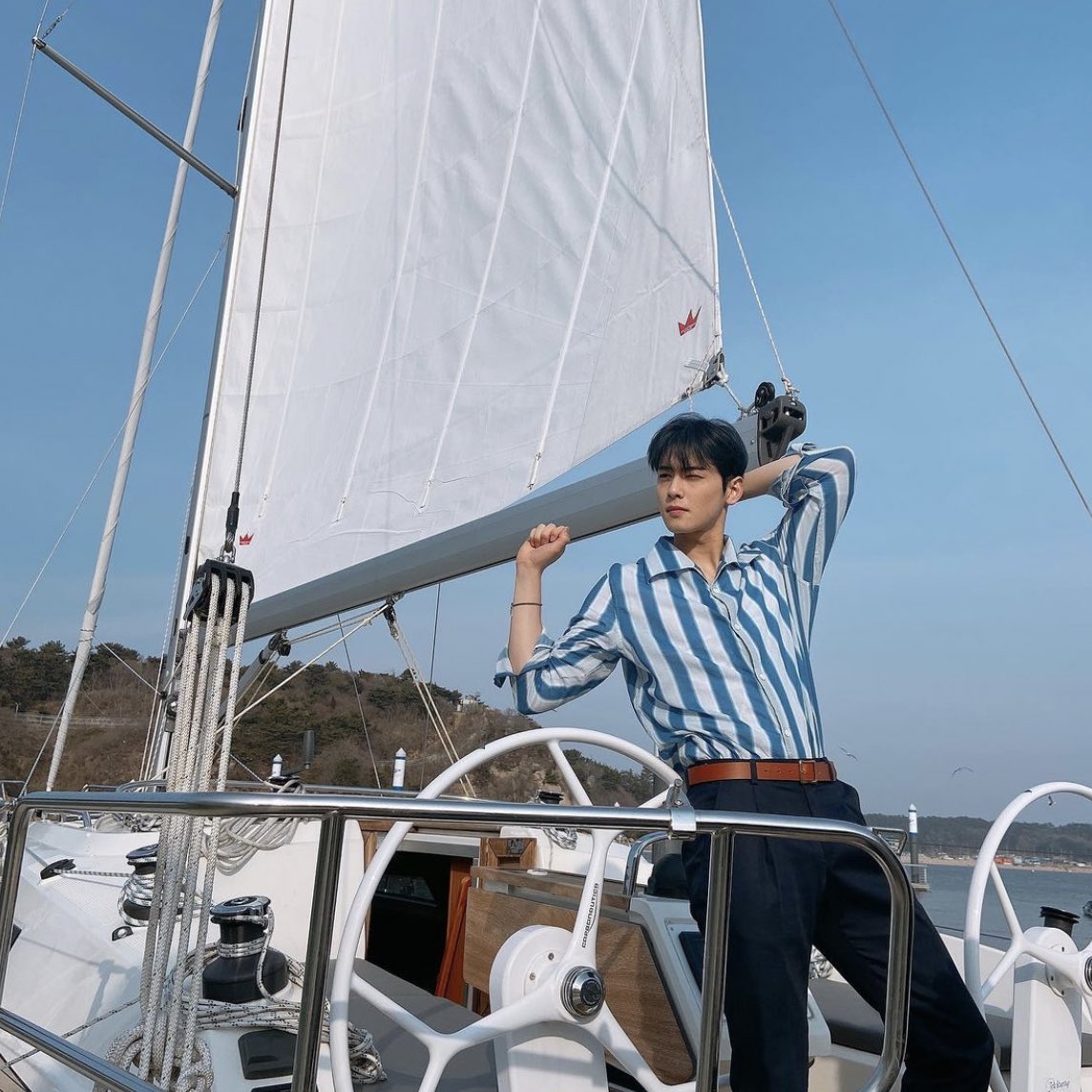 swagmonstermars's tweet photo. #EDENPRIDEβS YACHT DARTY CAPTAIN SPEAKING π₯π¨ SHEβS AND THEYβS RIDE FOR FREE HE AND HIMβS SEND YOUR LIFE SAVINGS TO $SWAQQMONSTERMARS #EDENSTAGRAM #IHATETHEOCEAN #ANDBOATS #HAPPYPRIDE π https://t.co/Feddrb6jg6