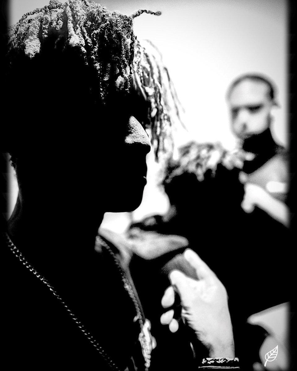 CourthneyJr's tweet image. R&amp;amp;R Vision 

#iphone12promax #elevatevoices #culturalcreator