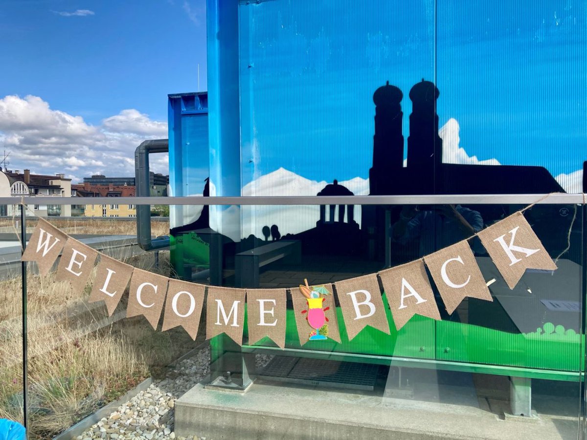 Welcome Back  #HappyHour today on the rooftop of our <a href="/OliverWyman/">Oliver Wyman</a> office in #Munich. It was great to see many colleagues!

#HappyFriday
