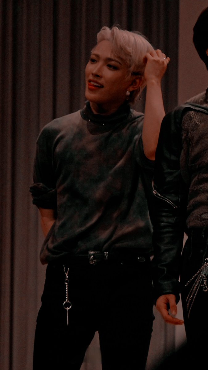 Since Hyunjin is back im thinkibg of going on a following spree... Happy days 🦋♡︎

#krp #krp18 #kpoprp #ateezrp #btsrp #skzrp #hongjoong