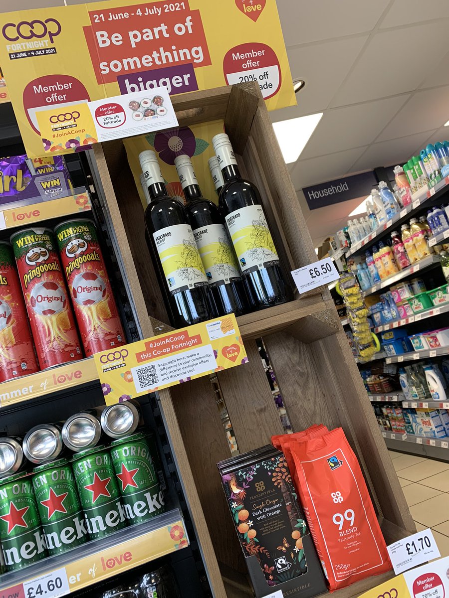 Danny1608's tweet image. Coop fortnight at #Coopdyasroad #JoinACoop members offer 20% off #fairtrade products. Pick up a join in card today. @AdrianD93465562 @CoopElaine @ClaireKoziol @mycoopfood @CSmitheman @grahamwren2