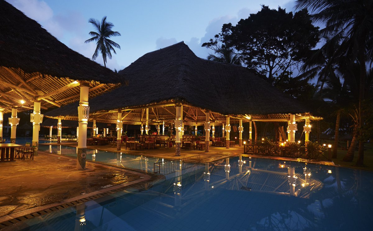 BafaSafaris's tweet photo. 🏖️LADIES GATEWAY🏖️ (DIANI BEACH) 3days 2 nights @ NEPTUNE VILLAGE BEACH RESORT &amp; SPA @ 16,500/= (ALL INCLUSIVES) 
Departure 1 :15th - 17th October , 2021
For More INFO, Bookings &amp; ITINERARY, contact our excellent customer support team which is always available 24/7; 075850271 https://t.co/NYlGtNEyO1