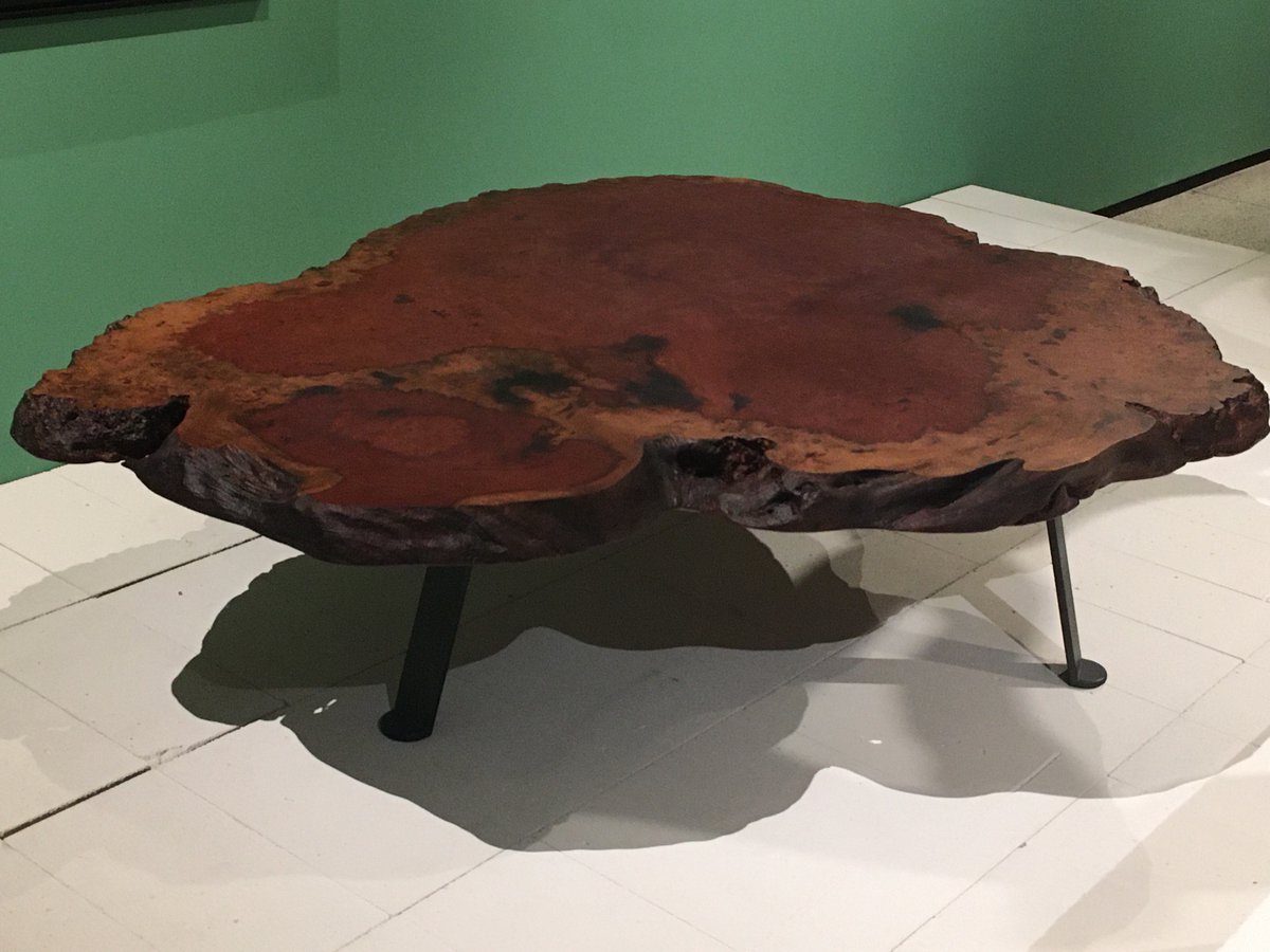 thisiskkuk's tweet photo. Bringing London to Namjoon #Namjooning #ArtforNamjoon
#NaturalObjects
#TheDesignMuseumLondon
#CharlottePerriand:The ModernLife https://t.co/TtD30oo0sT