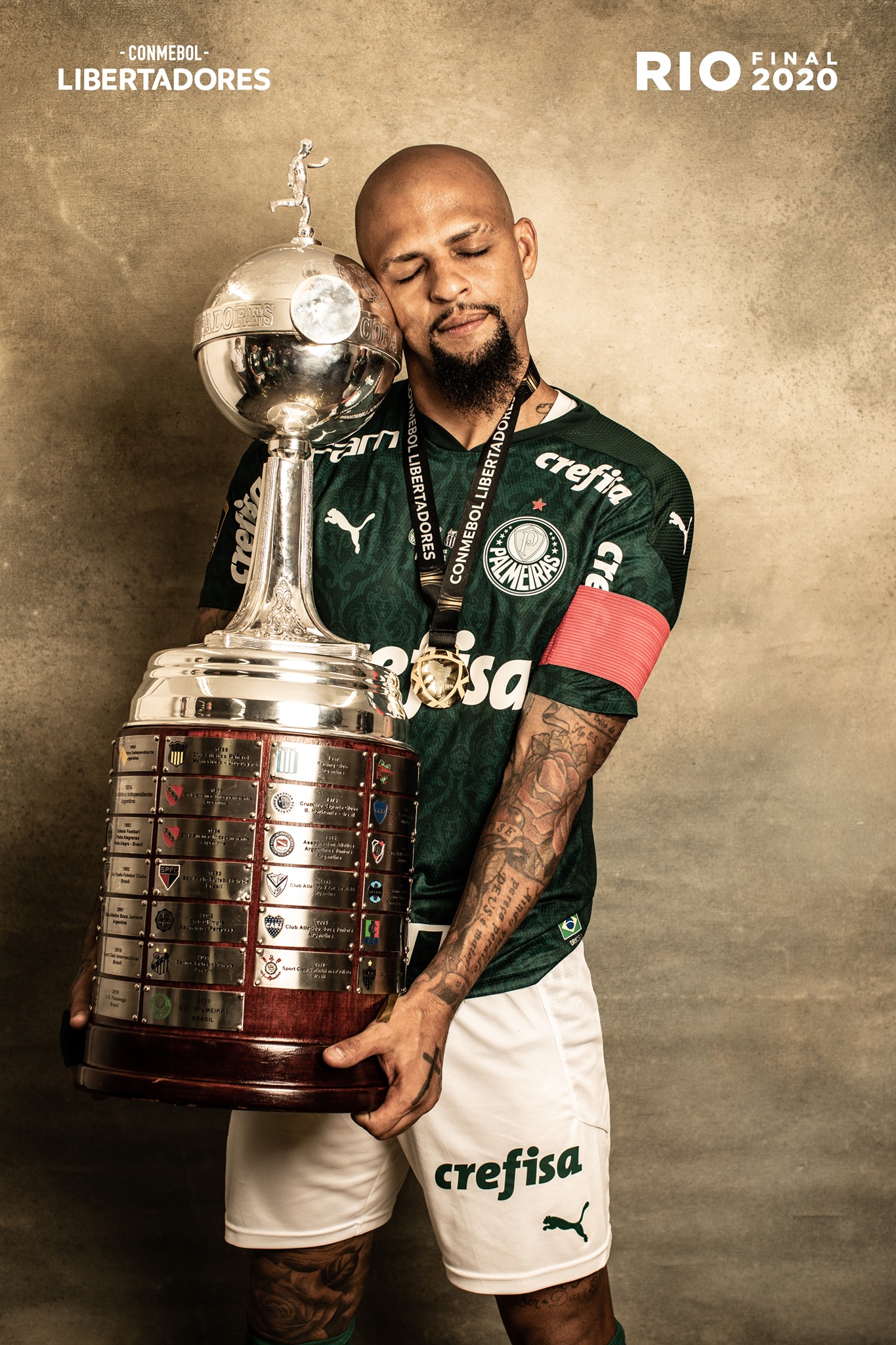     captain Felipe Melo turns 3 8 today!   Happy Birthday to a champion! 