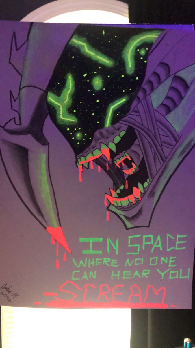 RCXDready's tweet photo. UV👾 https://t.co/HOxeiug130