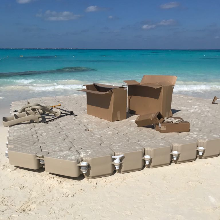 CandockMexico's tweet photo. Se instaló con éxito el nuevo muelle en Cancún. Los muelles CanDock durará de por vida.
Si requiere alguna cotización de algún proyecto.
Llámenos: 244 443-29-32 y 35
Escribanos: muellesflotantescandockmexico@gmail.com
#candock #muelles #dock #bloques https://t.co/htZx3ljiTh