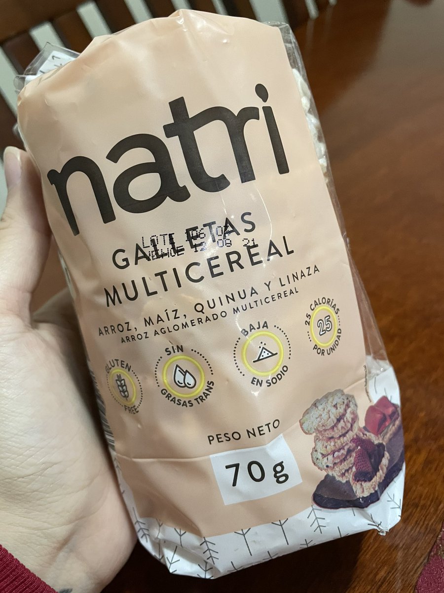Si hablamos de comida, estas galletas multicereal y en general esta marca, son una excelente opción si se cuidan en la comida; lo mejor de todo es que cuestan menos de 5mil pesos 😏😏♥️. #SoyUnD1Lover No es #Patrocinado porque las como todos los días jajajaja 🤤