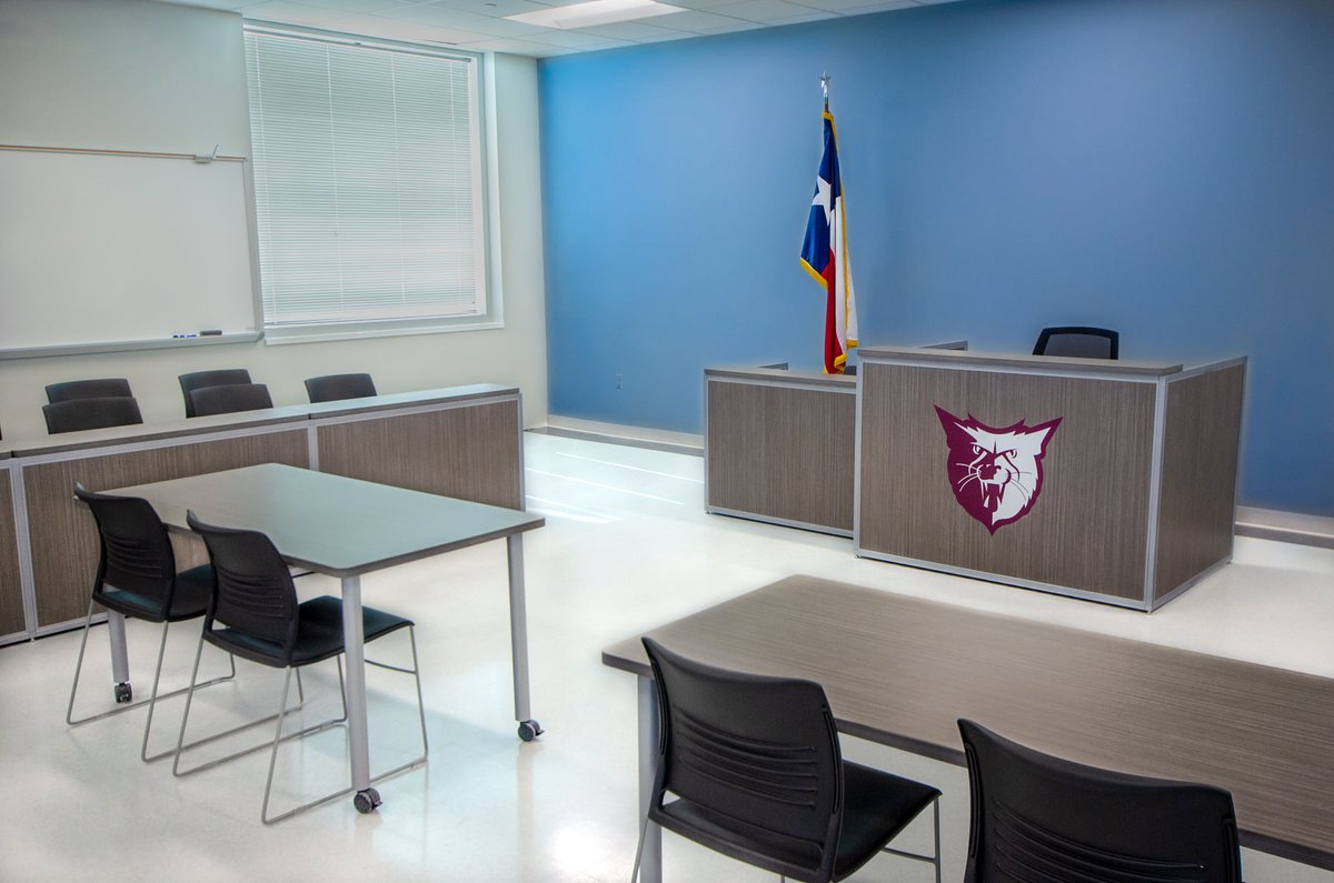 InteriorConcpts's tweet photo. Imagine endless possibilities with our Screen printing and our digital printing services. Create a completely unique work surface, for your very own look. Make your company or school standout by creating a surface that’s personalized. 

#customlaminate #screenprint #digitalprint https://t.co/zLPD6th5iJ