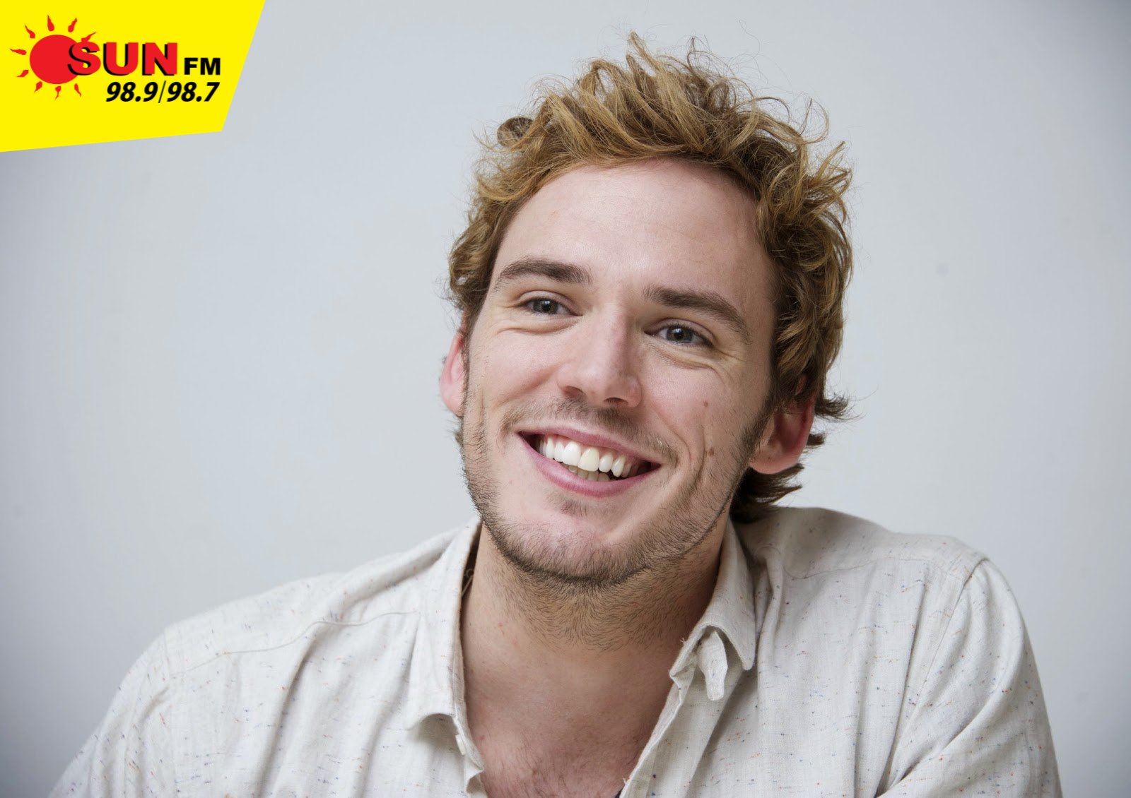 Happy birthday to Sam Claflin!       