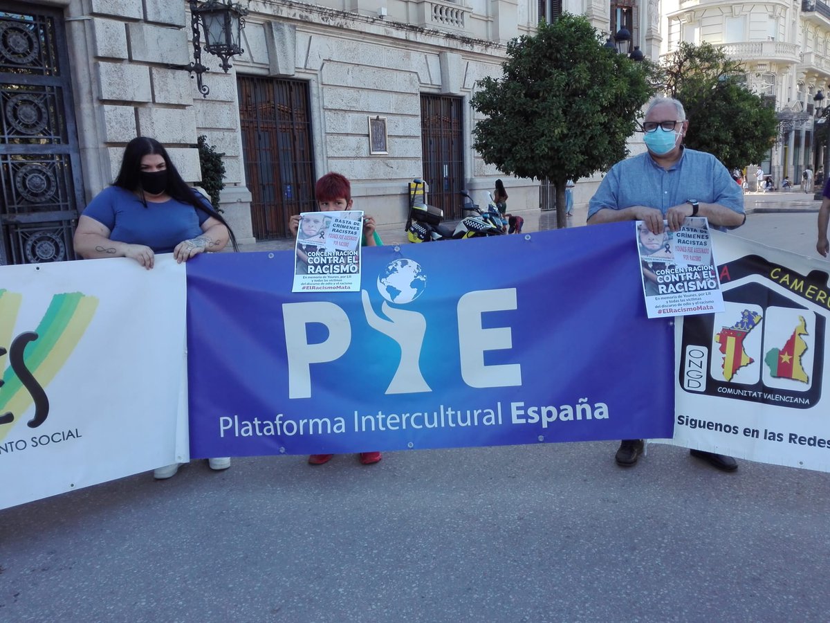 plataforma_inte's tweet photo. de ACUDES  Mario Chanchay . Cirineo Caicedo Secretario Camilo Monsalve coordinador general de jóvenes sin fronteras . Maria Puig de ACUDES. Ramiro Del Carpio Coordinador sindical. https://t.co/IQF00pXERx