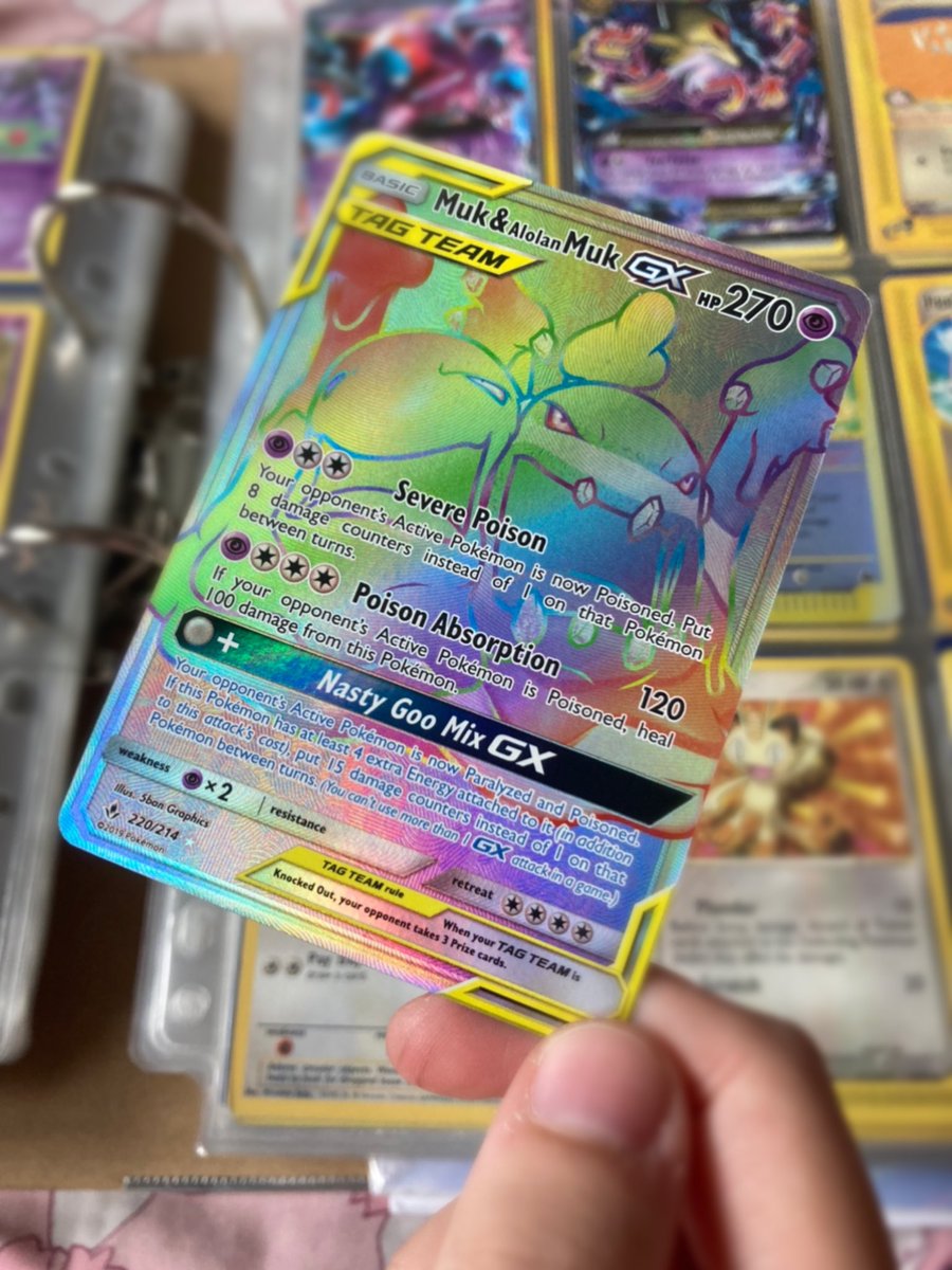AtomicSammi's tweet photo. @GAMEMeadowhall @Pokemon @PokemonNewsUK @416rarecards @GAMEMonksCross @GAMEChesterfld @GameShirebrook @GAMEANDYD @nikshah111 @nrmerrill @stevehep66 Oldie, but it is a #pokepull #mukkypull 😉 https://t.co/liJQkp4KDa