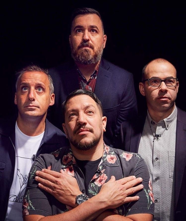 ImpractJoker's tweet photo. Gorgeous men xx https://t.co/aN5Nw2ZvP2