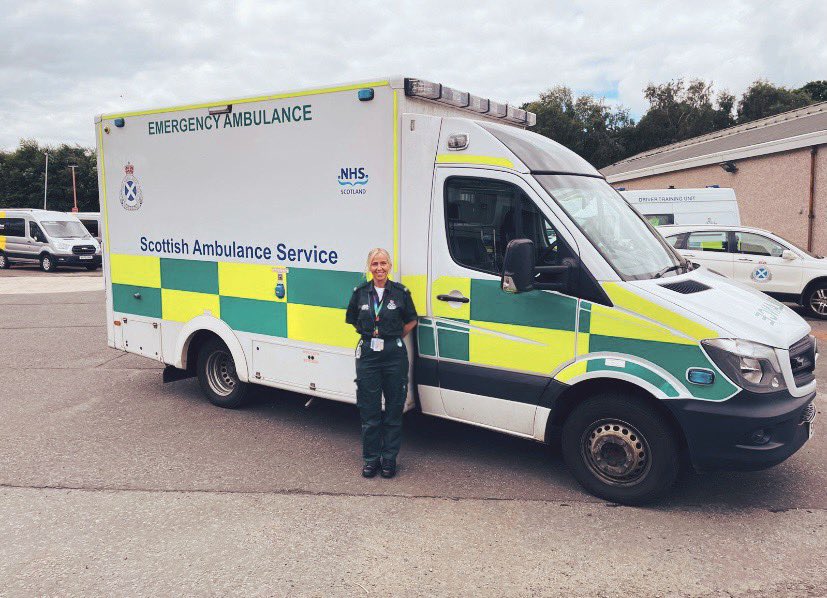 xaj2808's tweet photo. @Scotambservice @SasDriver @SASEPDDWest 11 weeks clinical ✅ 4 weeks driver training ✅ Out to division on Monday. Dreams really do come true if you keep believing in yourself 🚑 # WTech 01/21 https://t.co/qXgoTqQAkj