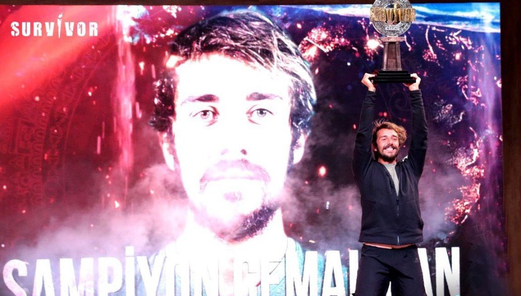 Son şampiyon Cemal Can Canseven Survivor 2021 finalinde! Gözümüzde canlandı koskoca mazi.🏆🤍

#Survivor2021 • #CemalCanCanseven