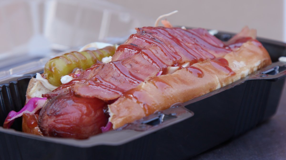 Happy Sunday! Chicago's Best Summer Favorites is NEW tonight at 10:30pm on WGN.☀️😎