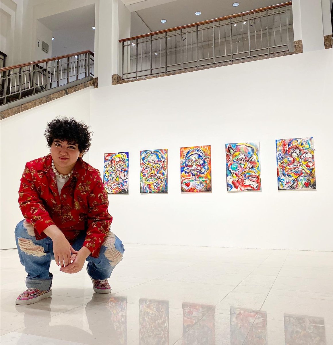 fewocious's tweet photo. THANK YOU GUYS FOR ALL THE LOVE &amp; SUPPORT 🥺 I’ll be at Christie’s in NYC Monday 6/28 3pm-5pm ET!! come hang so we can hug!!! If you can't make it, you can check out the collection at Christie’s 10am-5pm ET weekdays until auction close on the 30th 💖 LOVE YOU ALL ❤️🌈 https://t.co/Et7FEkhpe4