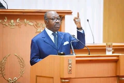 En ce temps de grande turbulence marquée par la crise sanitaire, le chef de l'Etat, ABO tient la barre. Et dans son discours au parlement il montre Le Cap. Avec comme priorités la lutte contre les injustices sociales,  la cohésion et le vivre ensemble.