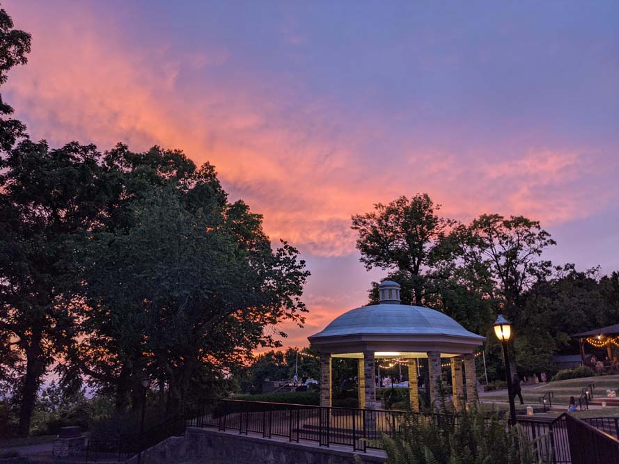 Go2HuntsvilleAL's tweet photo. Thank you so much @PureWow and @emilyzemler for including Huntsville as one of the 50 Best Places to Vacation with Kids in the U.S. this year!
https://t.co/TumLO3vuOc
@TweetHomeAla @visitnorthal https://t.co/PSsWR7z23f