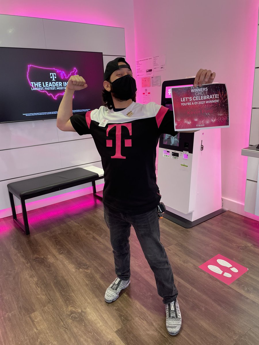 Congratssss on winning Winners Circle 2021 <a href="/lpetrone9/">Larry Petrone</a> @MagentaFigsBk representing #BIGGRAHAM 💪🏾💪🏾