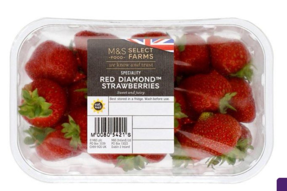 NickMansell3's tweet photo. @marksandspencer just getting bombarded by your ridiculous adverts for red diamond strawberries. All I can think about is that disgusting plastic box that will likely end up in landfill. https://t.co/4pgNar91ZE
