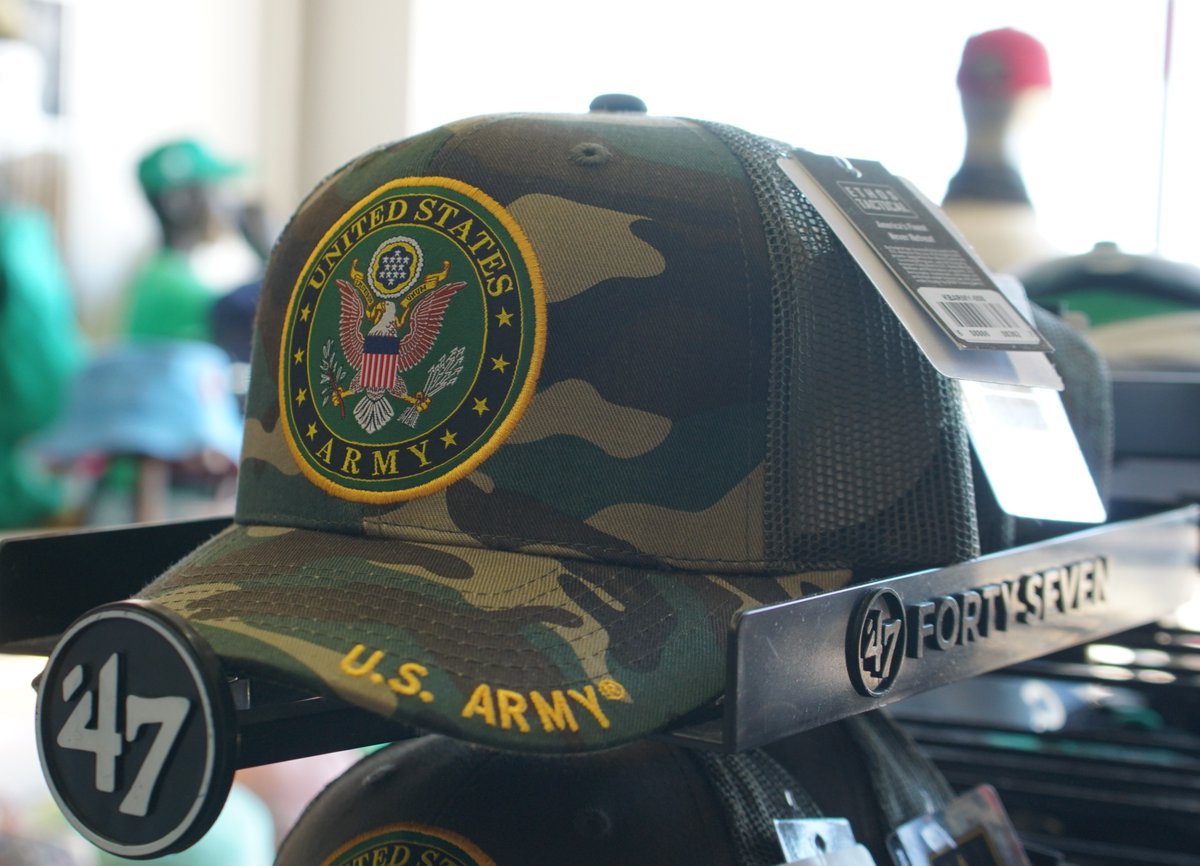 capswagusa's tweet image. For our beloved troops, we got a line of army caps available here in our stores in Wildwood, and Ocean City! Grab yourself one today!

#armyhat #armycaps #militaryhat #Militarycap #meshback #truckerhat #Truckercap #militarycaps