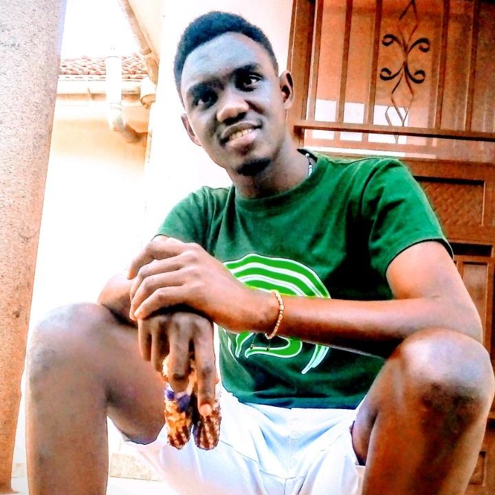 ManoneUg's tweet photo. #NewProfilePic https://t.co/7wwySdeG9R