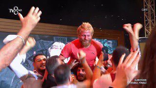 Meywe3's tweet photo. BALABAN BALABAN İSMAİL BALABAN, BRAWOOOOOO HEM GÖNLÜMÜZÜN HEM GERÇEKTEN ŞAMPİYON OLDUN TEBRİKLER 👏 #ismailbalaban #survior2021 # https://t.co/0CKJT1dsjl