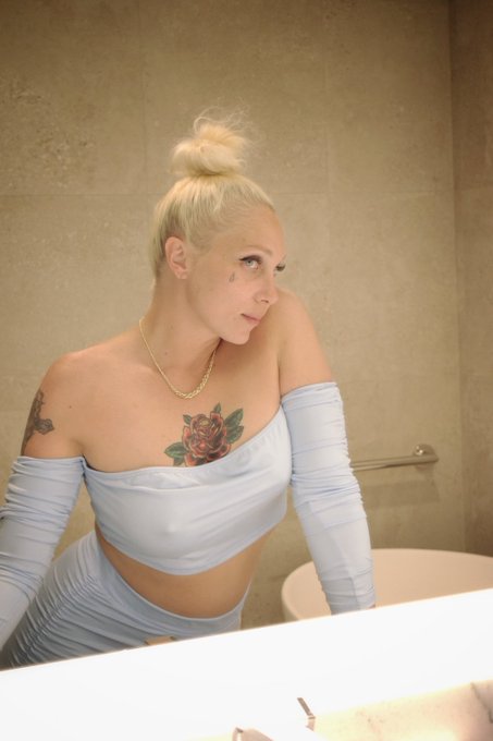 Sometimes I Really Wanna Know What You're Thinking When You're Mine https://t.co/pSkW97XtBx<a href="/tag/texas"class="tags"><span>#texas</span></a><a href="/tag/milf"class="tags"><span>#milf</span></a><a href="/tag/hotwife"class="tags"><span>#hotwife</span></a><a href="/tag/cincodemayo2021"class="tags"><span>#cincodemayo2021</span></a>