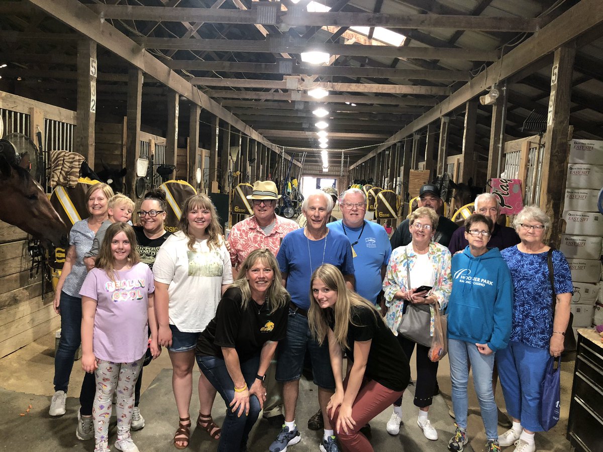 HoP_Racing's tweet photo. We want to thank trainer @MissyEssig for spending time with out First Turn Stable members and opening her stable to us for the first barn tour of the season for First Turn Stable! #PlayHP https://t.co/xi7mnznWLH