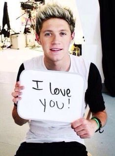 shit, maybe i miss the 1D tweet media