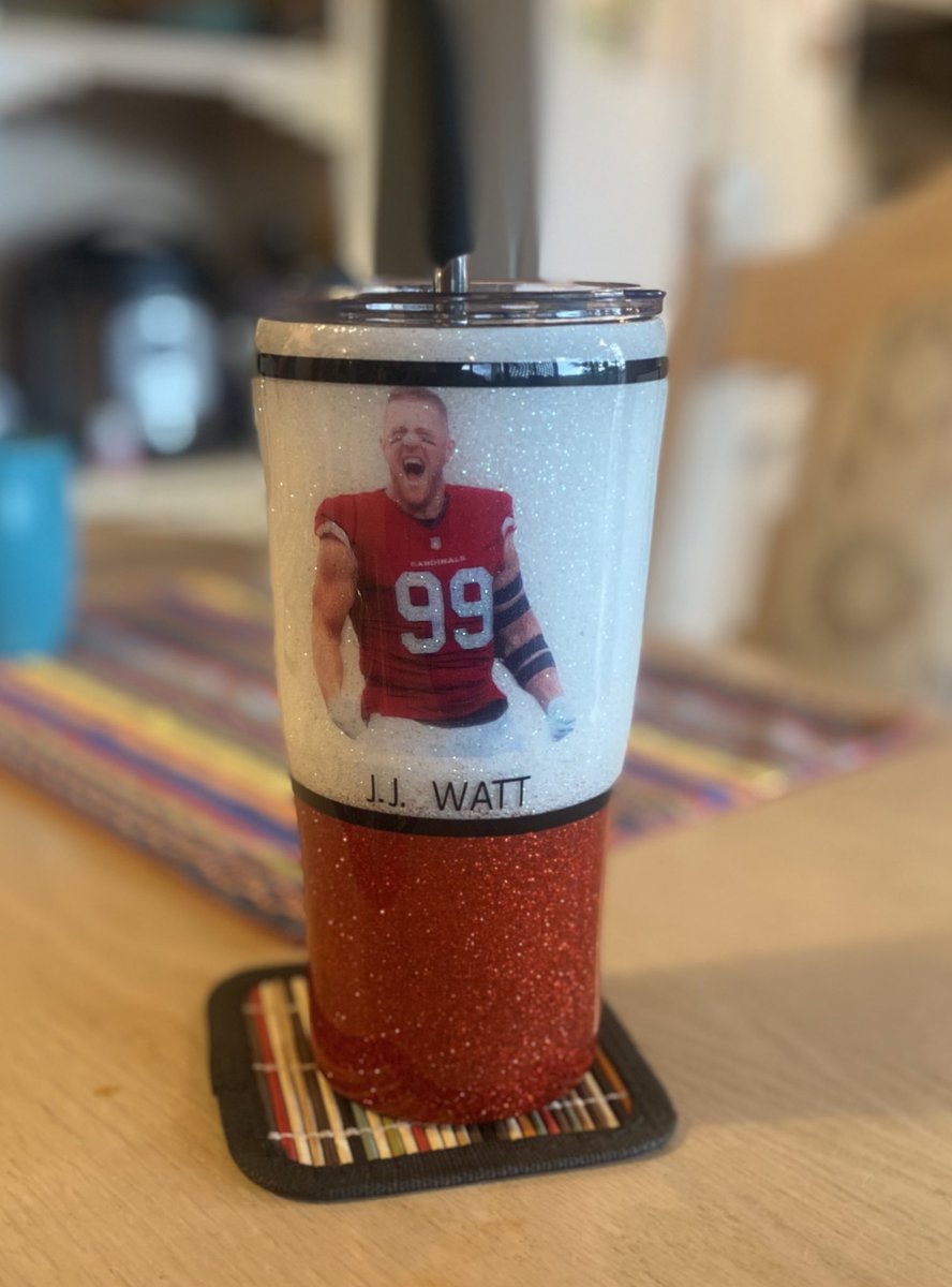 GingerD623's tweet photo. @JJWatt I’m from Texas and I’ve been a JJ/Texans fan hell or high water! I’m visiting my mom in Mesa, AZ and just received this bd gift! ❤️it! https://t.co/UbciNG2x1e