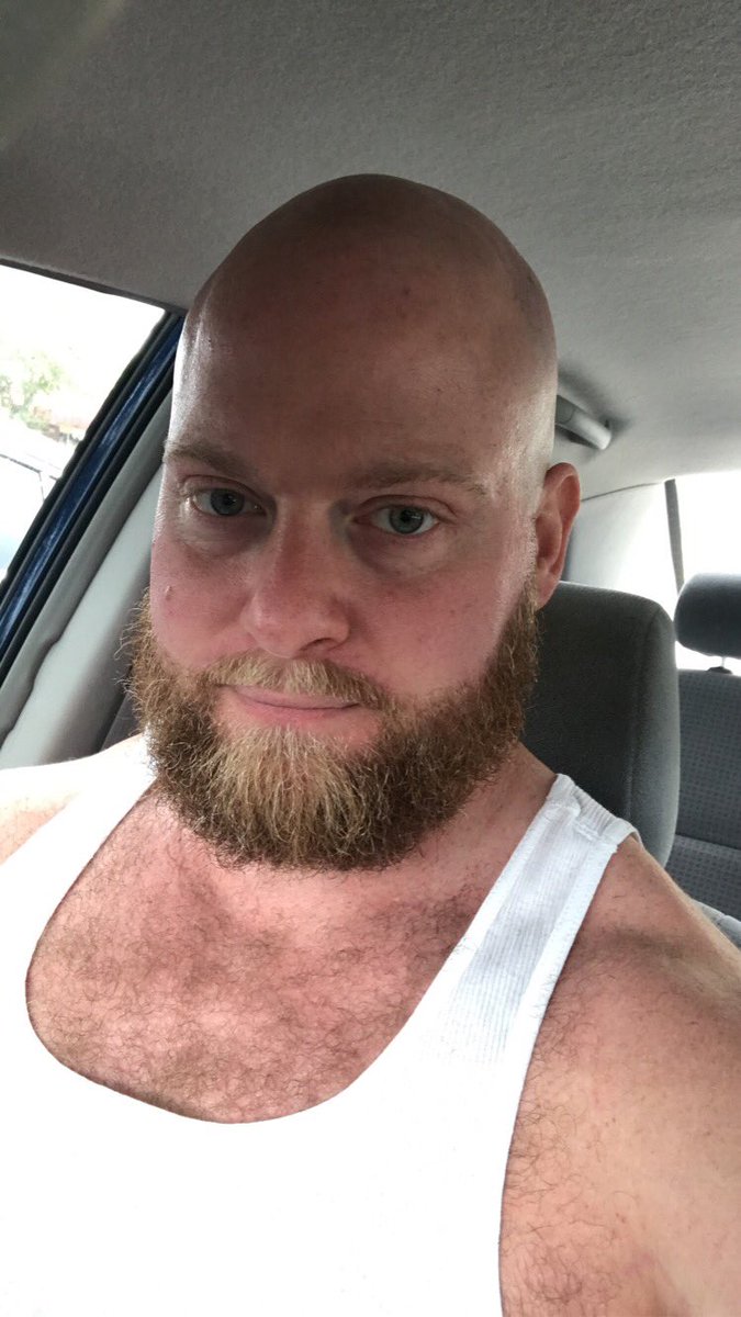 CJODoyle's tweet image. The after cut smell good stuff the barber put on me smells like funnel cake 
#fatkidproblems