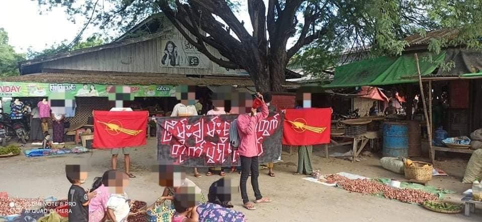 FutureFlower11's tweet photo. #Myingyan Technical College Students Union are marched the guerilla strike to against the dictatorship in #Mingyan,#Mandalay division.
#June26Coup
#GenocidalMilitary
#WhatsHappeningInMyanmar https://t.co/cDv90qt07l