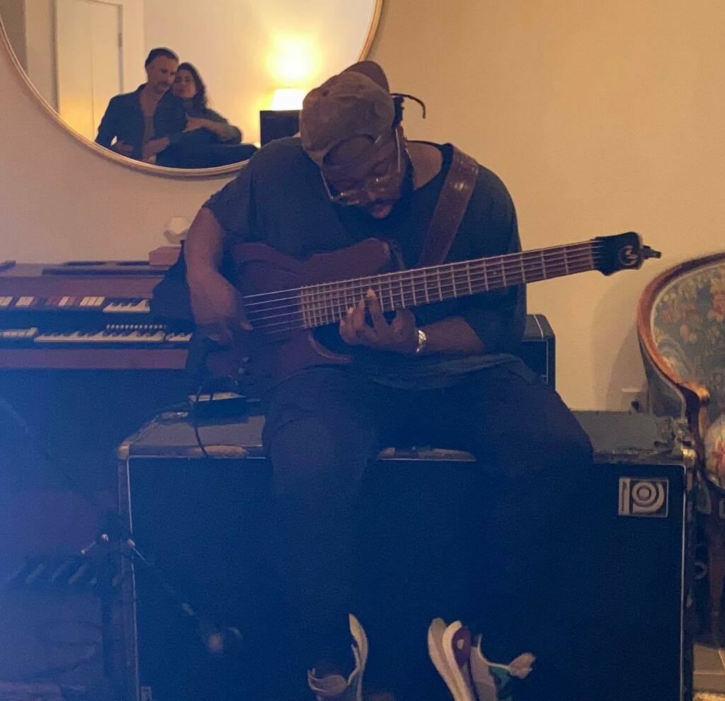 MarcUrselli's tweet image. Privileged to witness (and record) a private performance by the great bass player #BurnissEarlTravis @boombishop thanks to truly wonderful friends like #JarrettWetherell @jarrettwetherell who introduced us and who make me a part of their life... #livemus… instagr.am/p/CQkbM-uM4ko/