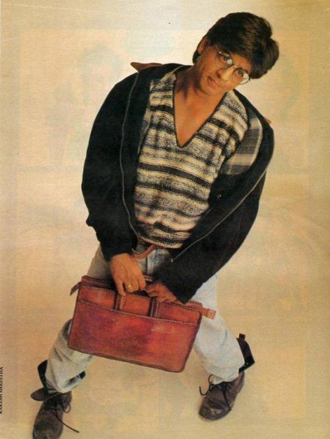 mananahla's tweet photo. So cute 🥰
Baby angel Dr. @iamsrk ❤️
#29YearsOfKingOfBollywood 
#29YearsofKingKhan 
MY BABY https://t.co/s3FVDINs1z