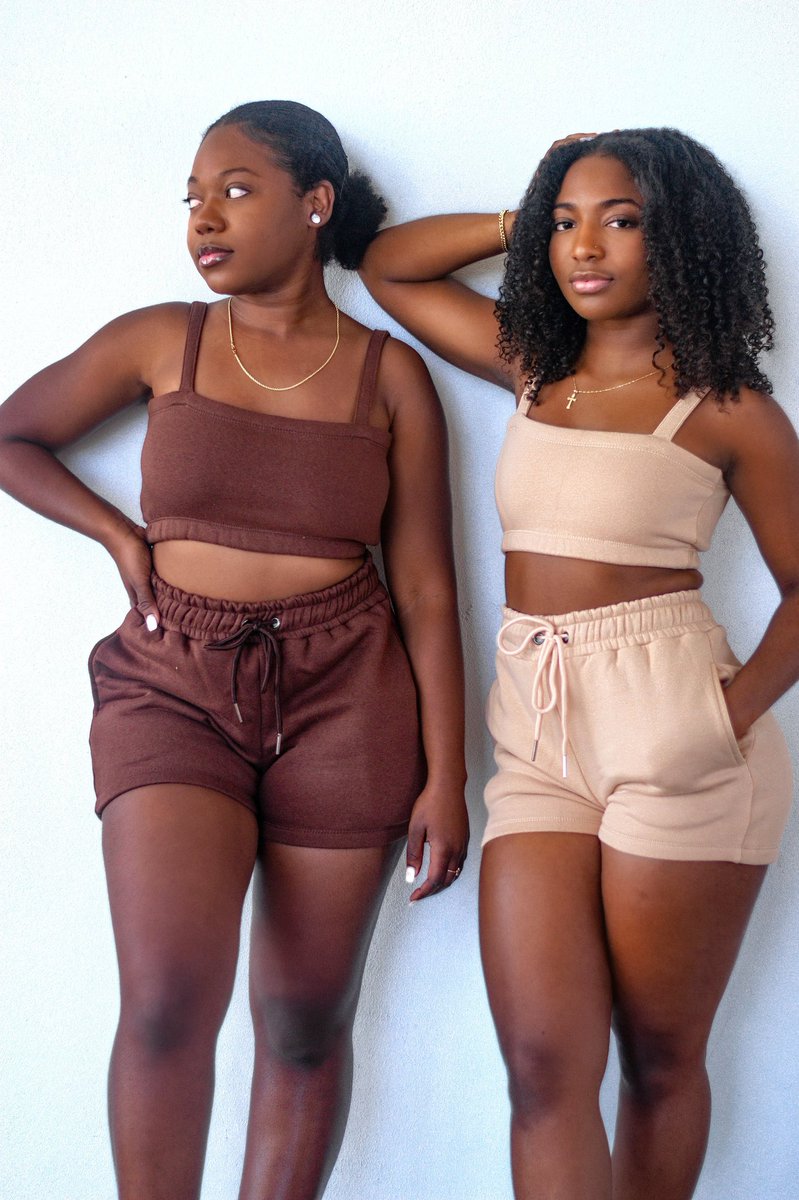 sutrahtamiya's tweet photo. https://t.co/h7Hnd9bCFt I launched my first business today. The first drop includes these 2 sets, designed by me. This experience has taken me out of my comfort zone and it’s been hard, but worth it! Please retweet to support and share! Thank you! 🤍🤎https://t.co/h7Hnd9bCFt https://t.co/YA3n8gk8bK