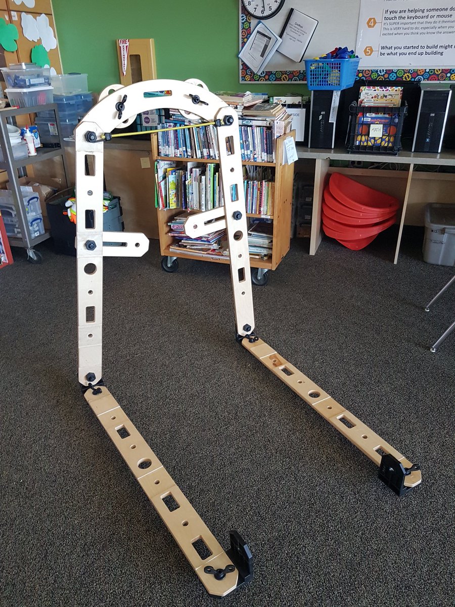 ElliotLibrary's tweet image. We had a great week with @Rigamajig.  Thank you to @SD79DLC for having a set for our schools to share. #SD79learn @becky_greenhow @Angacamp