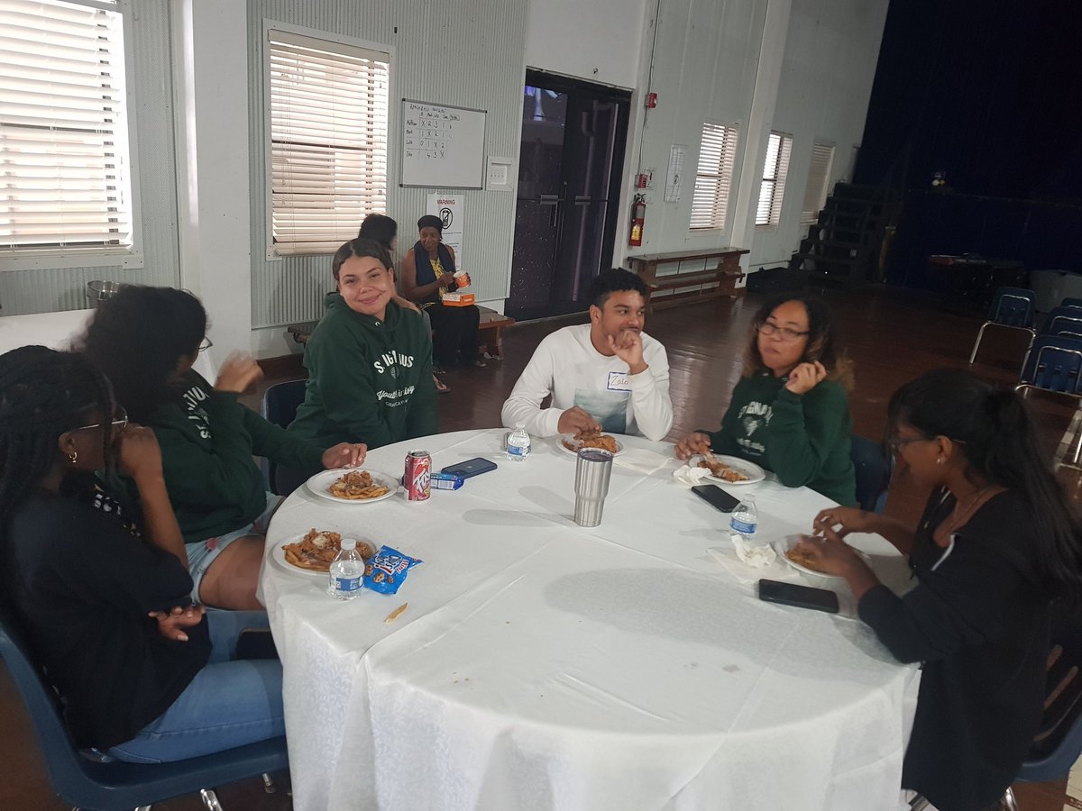 jranglin's tweet photo. @go2steubenville around 40 teens from St. Ignatius Parish, Grand Cayman, Cayman Islands are joining the conference! #restore #steubie2021 https://t.co/9iAFnA0WPy