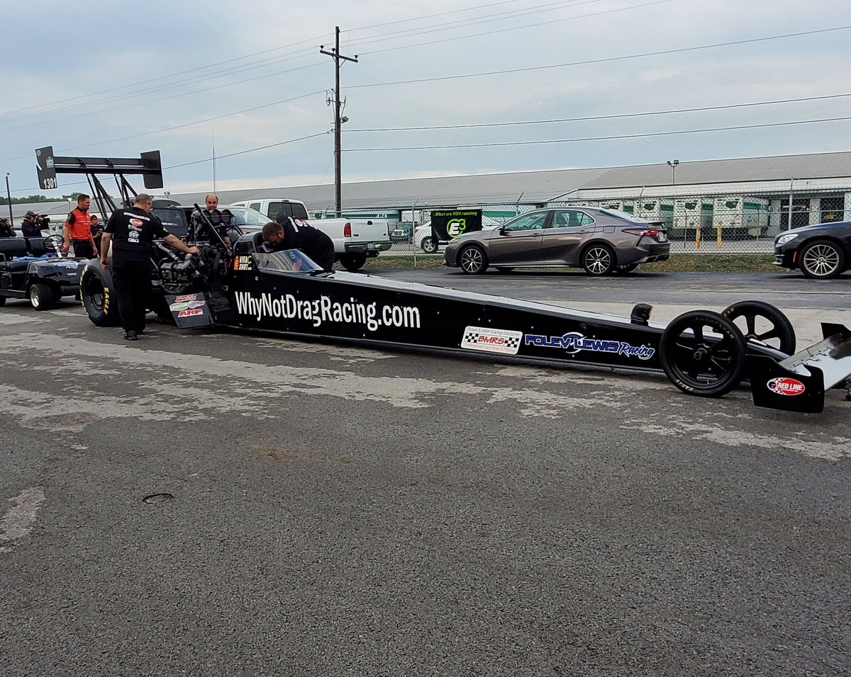 racing_foley's tweet photo. It's happening! In the lanes for Q1! https://t.co/NvLRhH1EkV