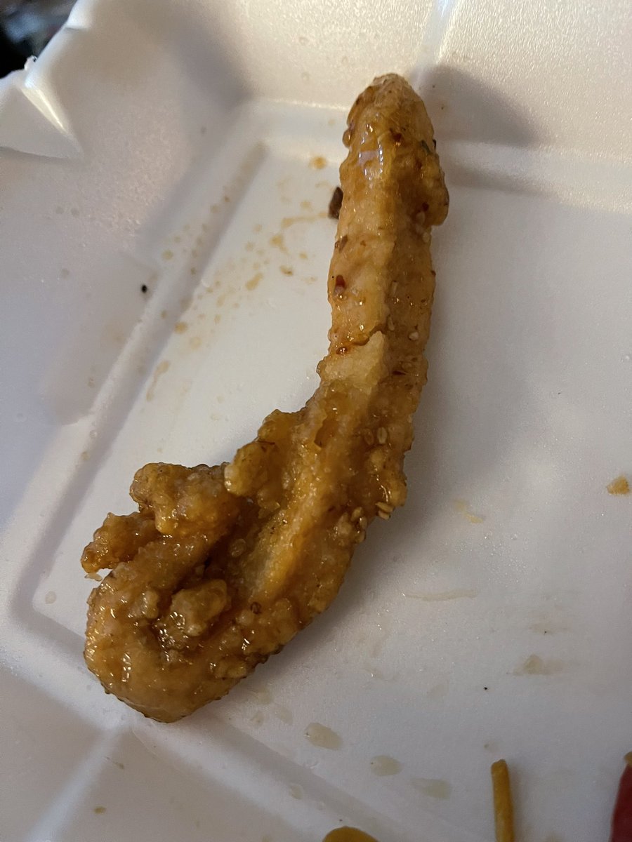 HeatherBeverly's tweet photo. @PandaExpress What part of the chicken is this? #IDidntEatIt #Sesamechicken #maybe #TGIF https://t.co/FiD4aJz9Du