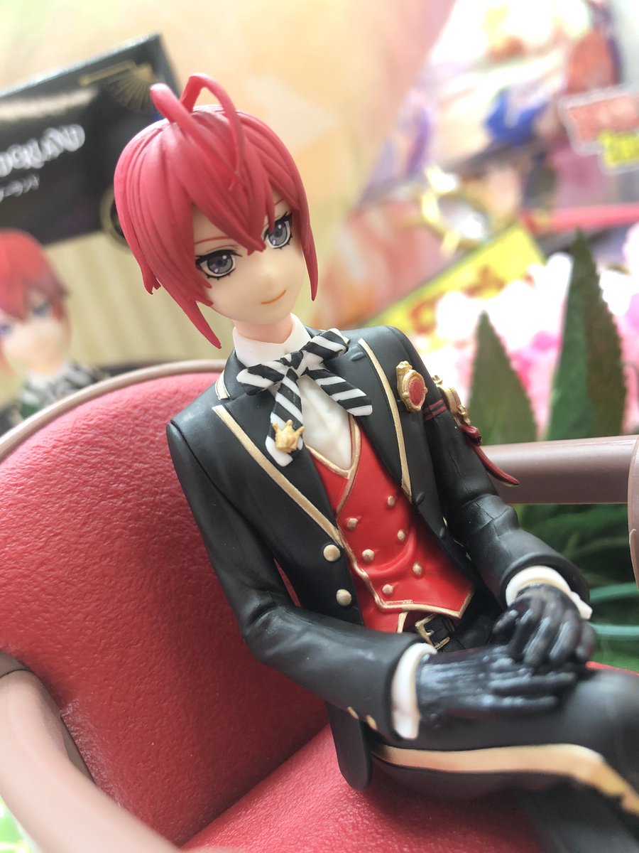 ディズニー ツイステッドワンダーランド プレミアムグレイス