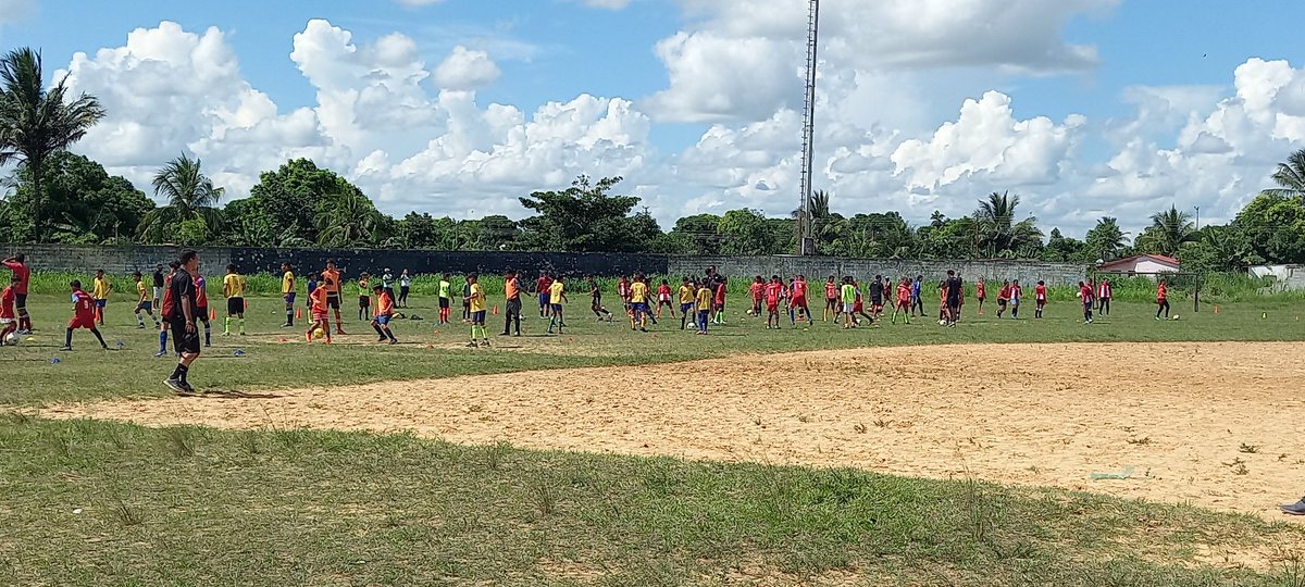 ProdigiosDelSur's tweet photo. Gracias a #FundaciónCatolica y al proyecto @ShanntonellaFC por la invitación al tryout en el municipio Libertador.. 
#yosoyprodigios 
#somosprodigios 
@AsoFutMonagas https://t.co/VDChyzCest