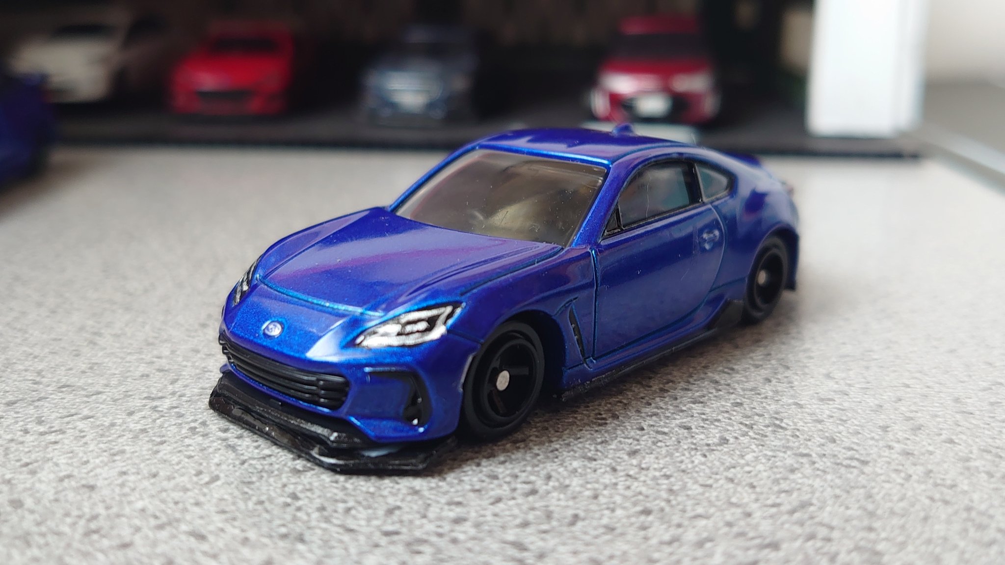 トミカ改造 スバルBRZ 全塗装 ☆自作アルミリム ☆深リム ホット