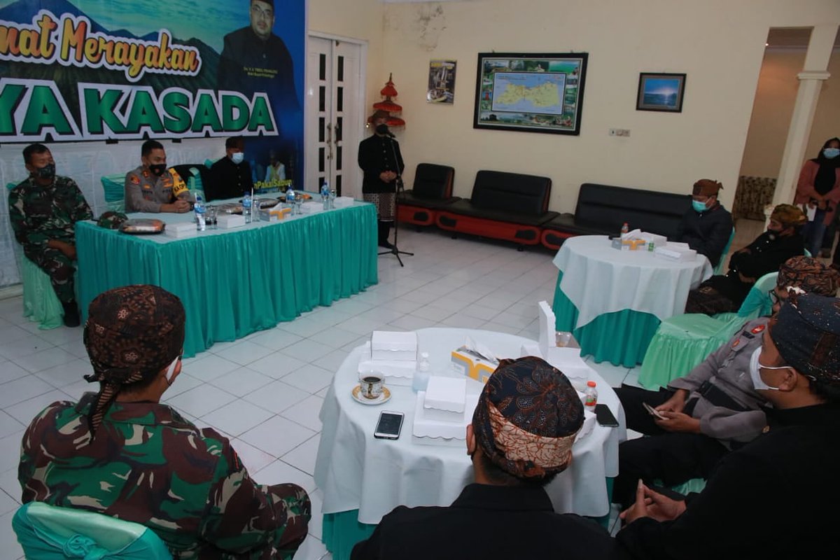 *Pandemi Covid-19, Yadnya Kasada Hanya untuk Masyarakat Tengger*

selengkapnya
probolinggokab.go.id/pandemi-covid-…