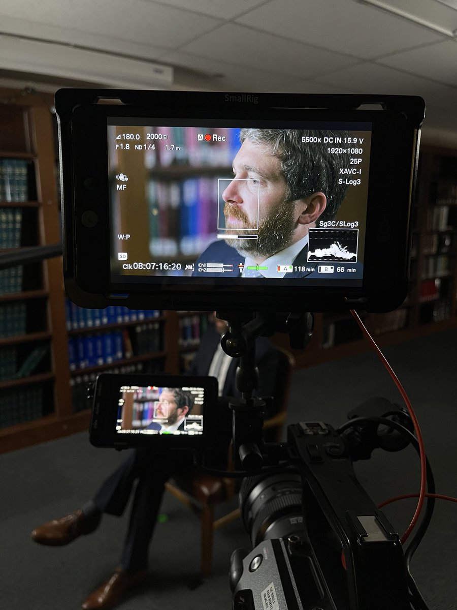 C2Cvisuals's tweet photo. Filming for BBC This World. The interviews were remotely held via Zoom with the director in London, while we were in SF and Oakland. 🎬🎥 #videoproduction #SanFrancisco #Oakland #BBC #ThisWorld #interview https://t.co/qkoCDH0pMd