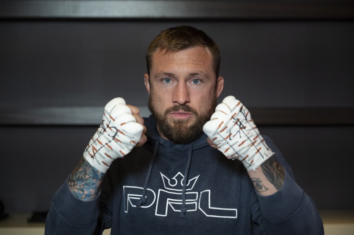 Hands are wrapped 🥊

@LancePalmer | #2021PFL6