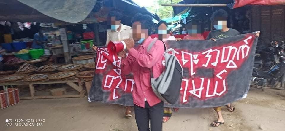 hannayuri_twt's tweet photo. In Myingyan, Mandalay Division, the Myingyan Technical College Students' Union went on guerrilla strike to overthrow the dictator.

#June26Coup #WhatsHappeningInMyanmar https://t.co/ltNLi4ymmd