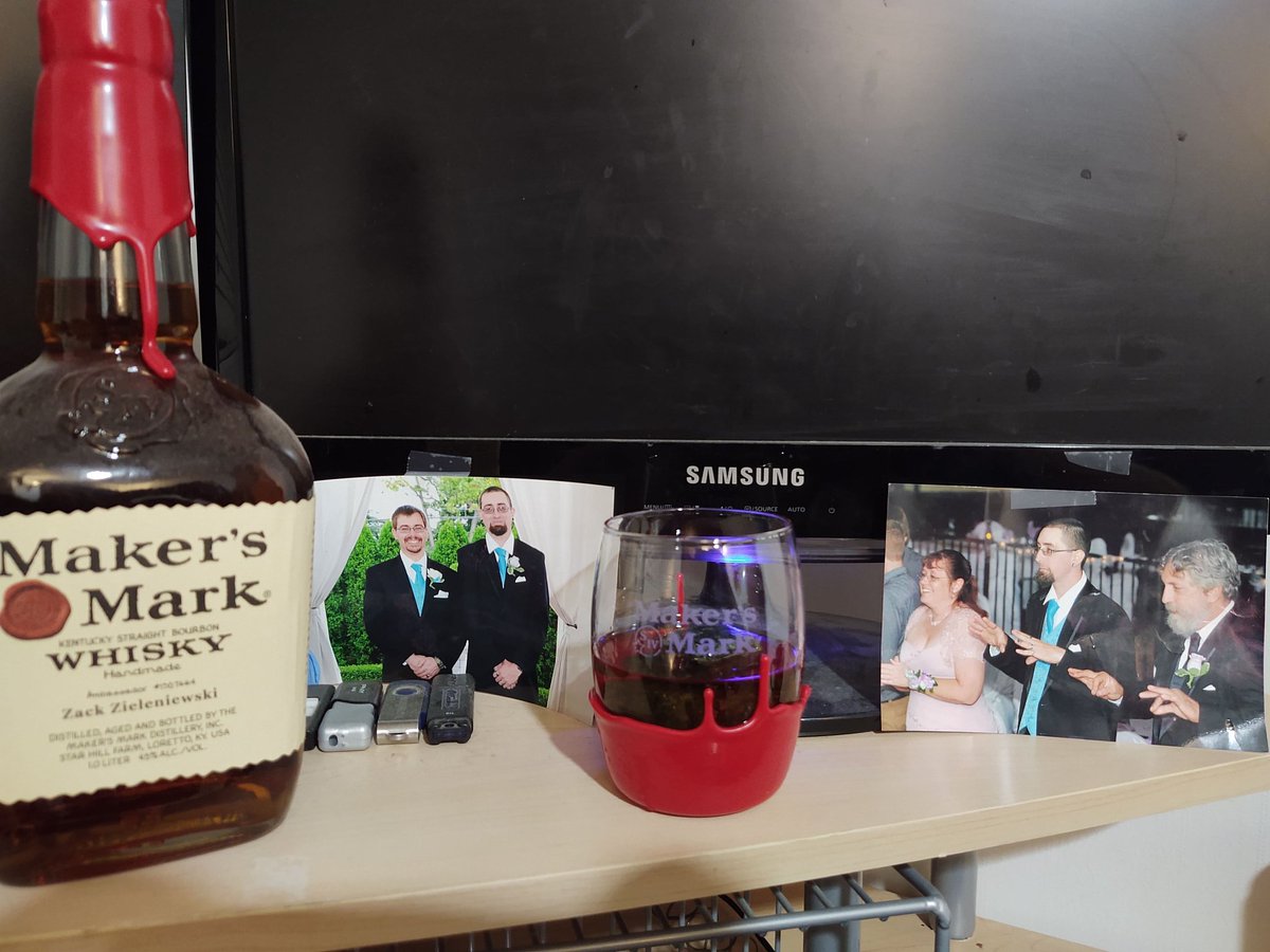 JHuntermage's tweet image. It's been a long day today, so many things going on but I finally get my drink with you. My first friend, my best friend, my brother. I love you Zack. 
6/25/1985-12/11/2017