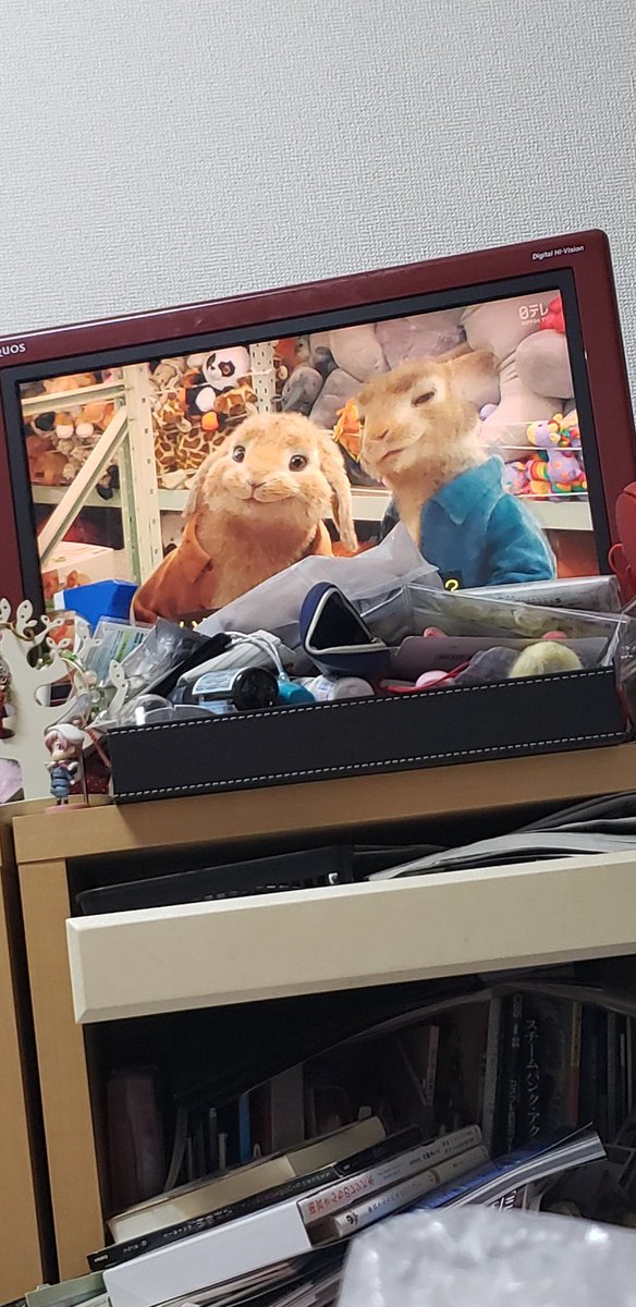 ｻｰﾋﾞｨ على تويتر ロンドン見物 ではなく マクレガー さんの勤め先 ハロッズに出掛けた ピーターとベンジャミン ロンドンの風景と イギリス生まれの 国民的キャラクターが 似合っていた なぜか パディントンや ホームズとワトソンに重なるなぁ 憧れました